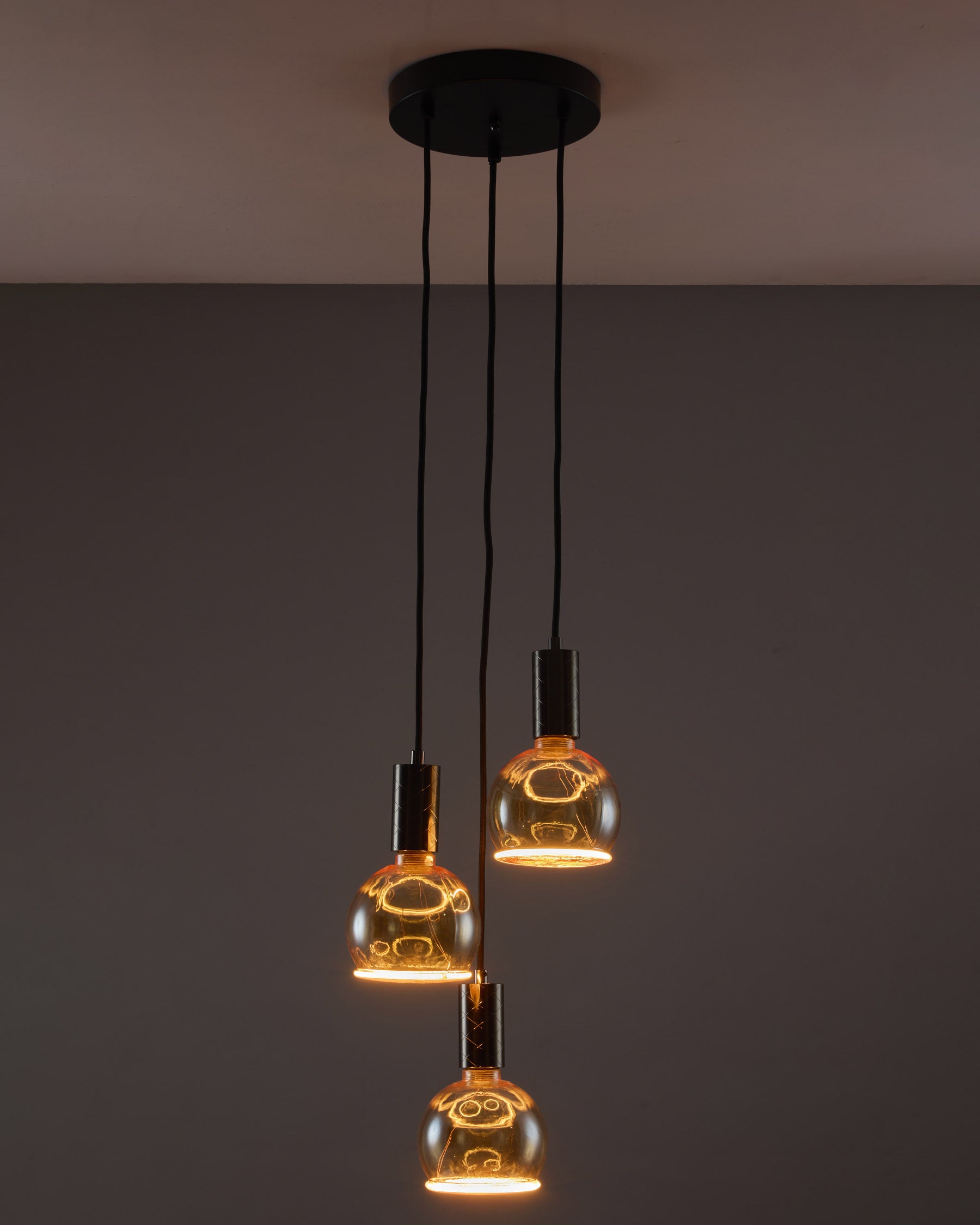 Drop Trio Forge Black Edge (Black Diamond Holder)