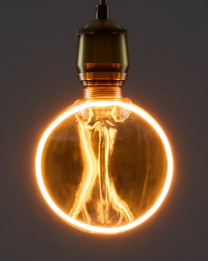 Crest Forge Black Halo Small  Amber