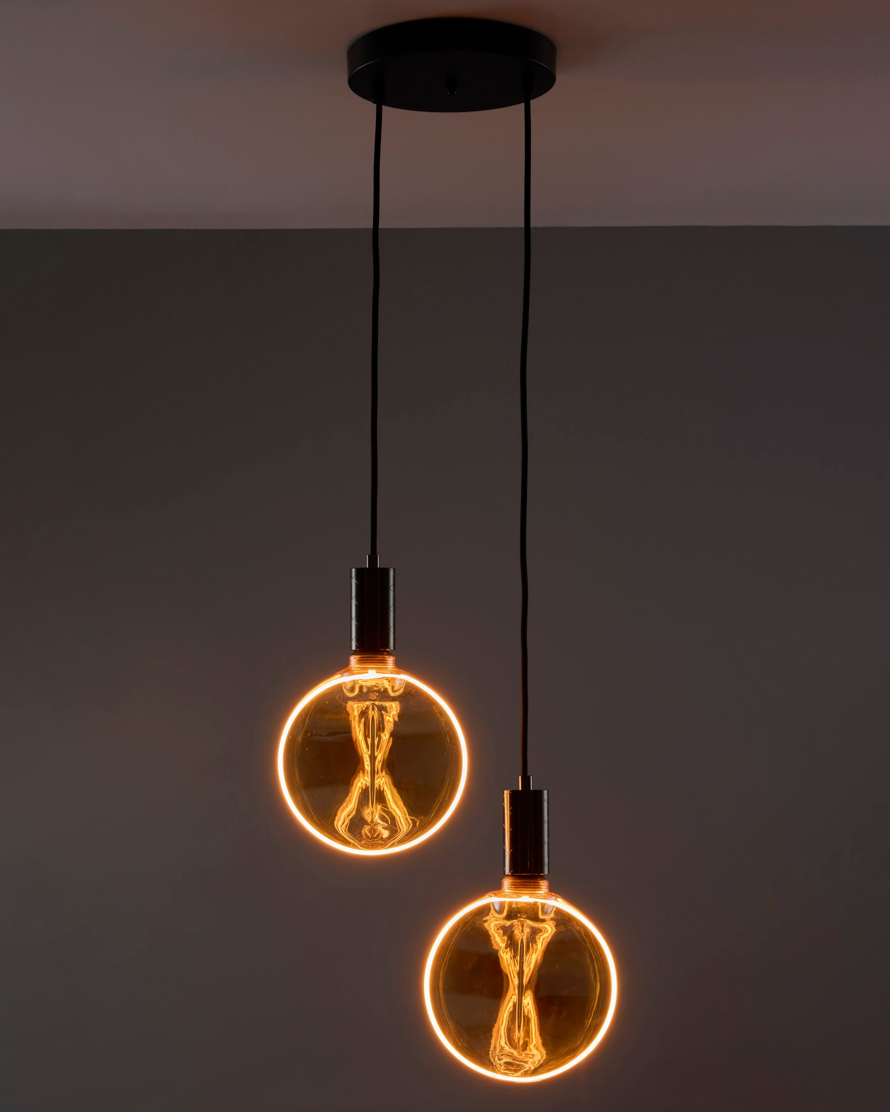 Drop Duo Forge Black Halo Big Amber (Antique Brass)