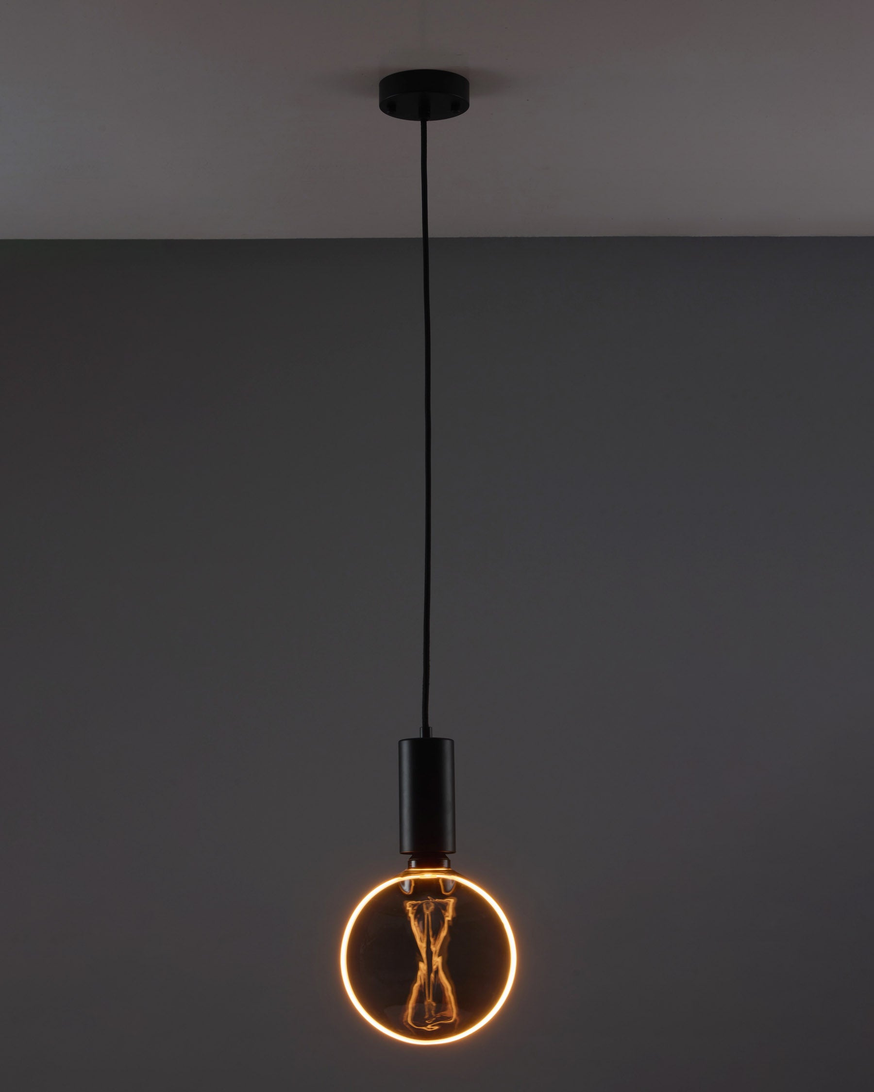 Drop Uno Forge Black Halo Big Smoke (Big Black Holder)